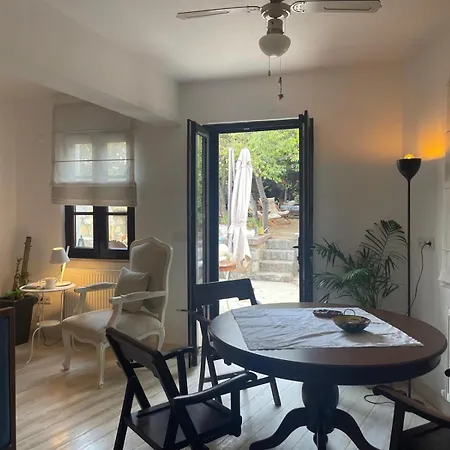 Villa Sakin *